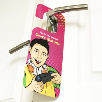 door-hanger-for-gamers